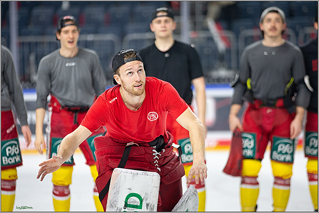 PENNY DEL; Koelner Haie- Duesseldorfer EG; Koeln, 16.12.2022
